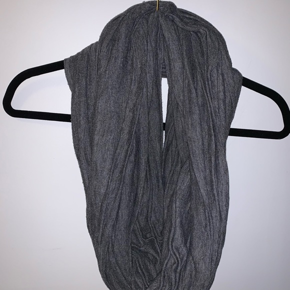 Accessories - Grey Super Soft Circle Infinity Scarf